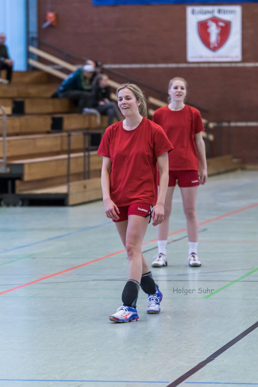 Bild 158 - Frauen Barmstedter TS - Buedelsdorfer TSV : Ergebnis: 26:12